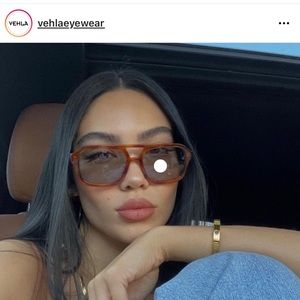 VEHLA DIXIE HONEY SUNGLASSES